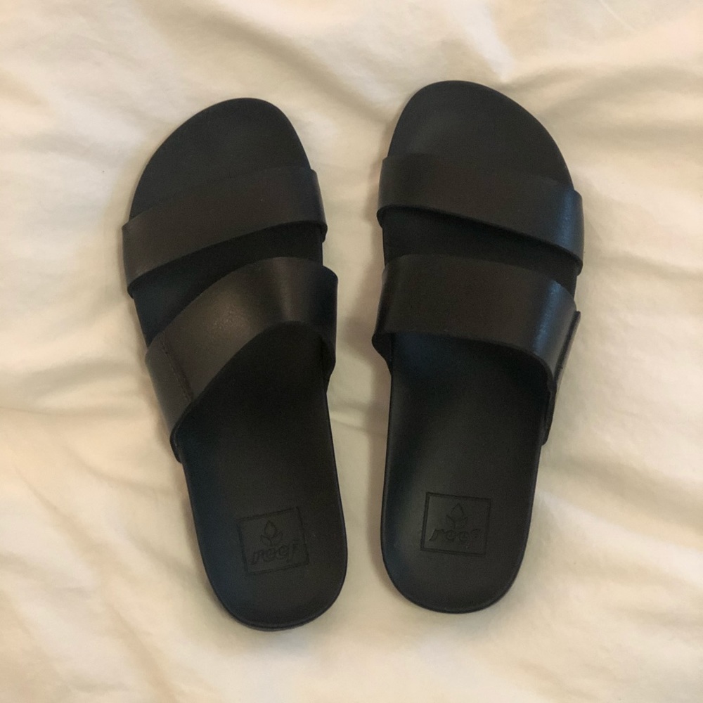 Reef slides☀️
